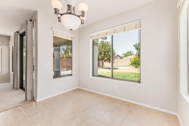 Building Photo - 3494 E Hampton Ln