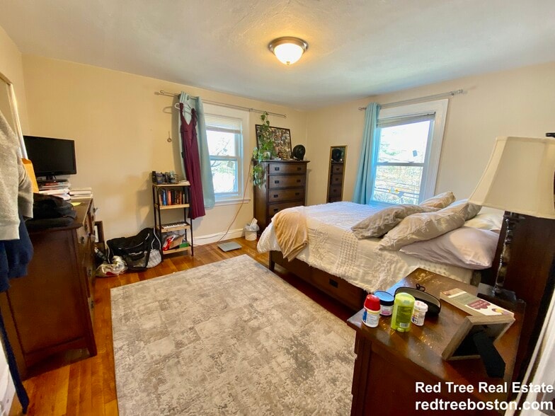 Building Photo - 4907 Washington St