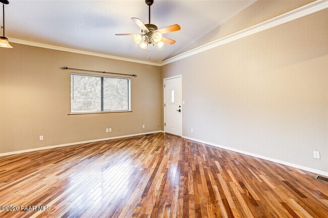 Building Photo - 611 Heather Brook Cir