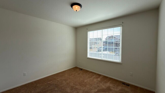 Building Photo - Great Home in Windsor