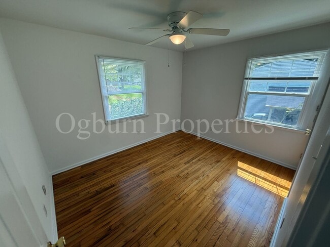 Building Photo - 4136 Sunflower-3BR/2BA-HOME!!!