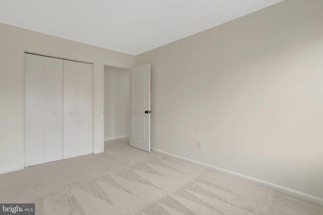 Building Photo - 4112 Century Ct