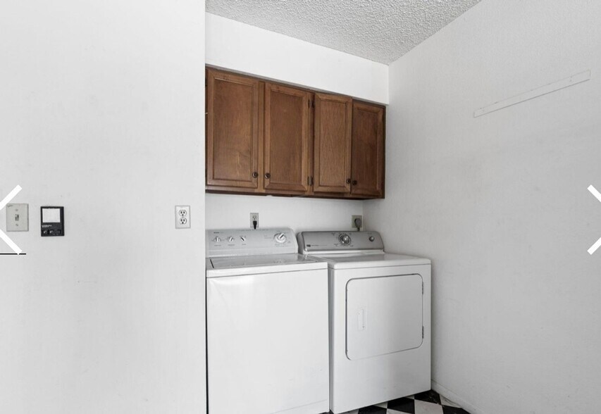 Building Photo - 1612 Leisure World