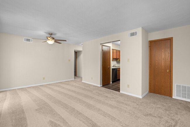 Deerfield Apartments | 2 Bedroom Traditional Style | Living & Dining Space - Deerfield Apartments