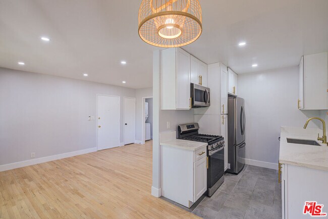 Building Photo - 1303 Beryl St