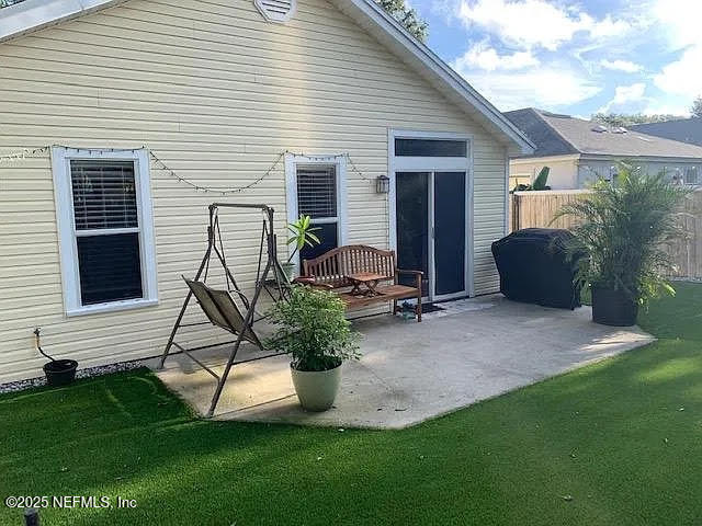 Building Photo - 1420 Eastwind Dr