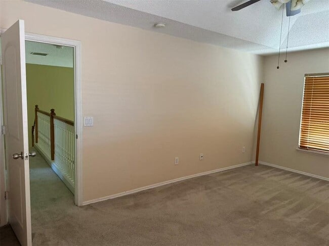 Building Photo - 1746 Mandavilla Dr