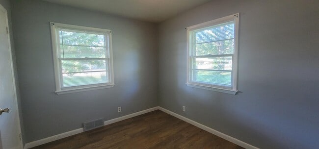 Building Photo - 36 Liberty Blvd