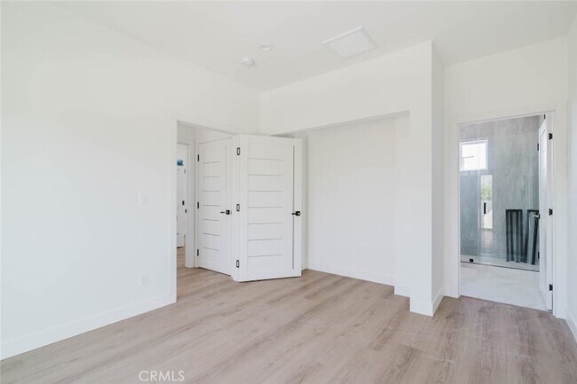 Building Photo - 8312 Canterbury Ave