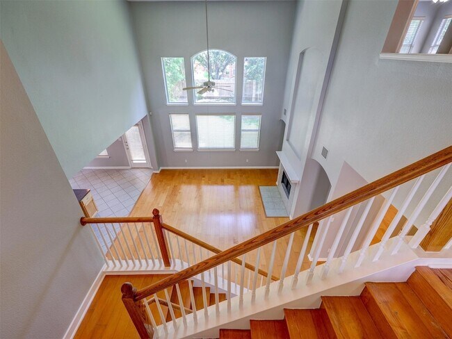 Building Photo - 1554 Homewood Cir