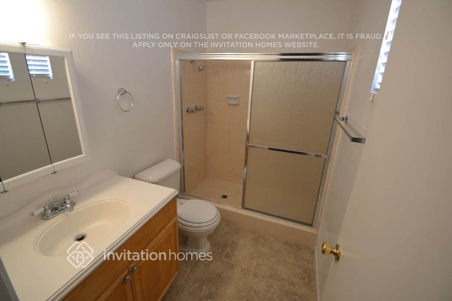 Building Photo - 9107 E Gary Ln