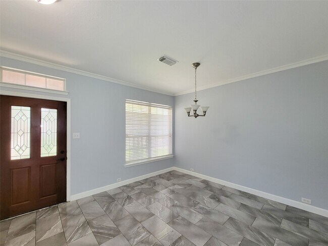 Building Photo - 7506 Boxwood Ridge Ln