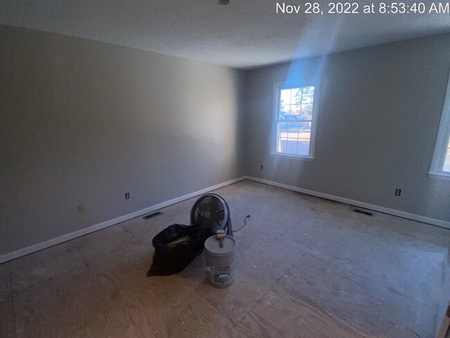 Building Photo - 2220 Baywater Dr