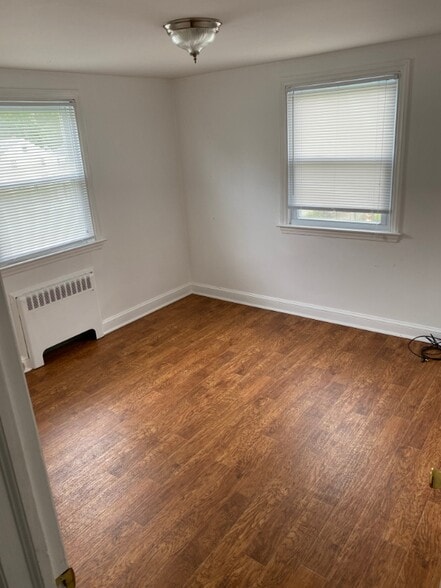 Building Photo - 40 W Grant St