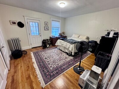 Building Photo - 9 Centre St