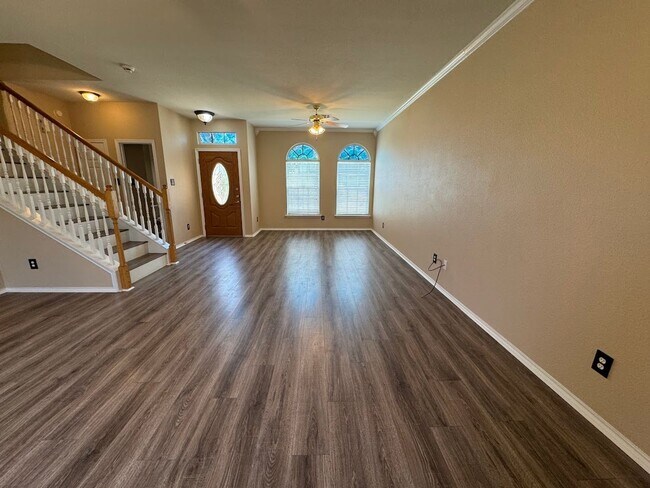 Building Photo - 4-Bedroom House for Rent in Harker Heights