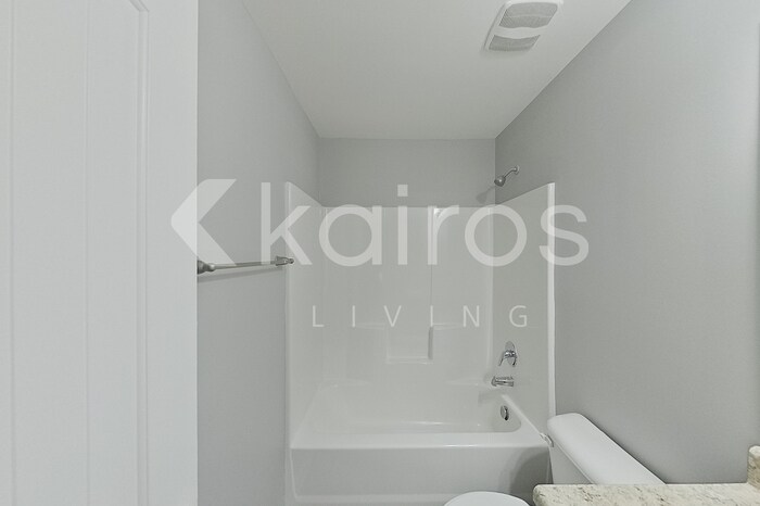Building Photo - 1332 Bass Ln