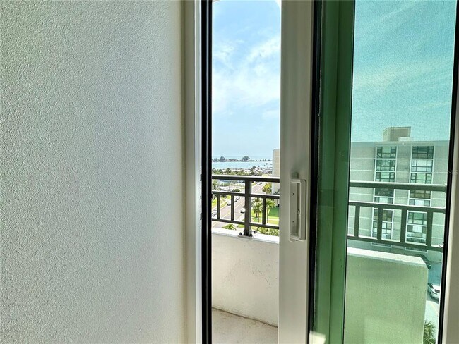 Building Photo - 855 Bayway Blvd