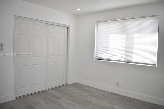 Building Photo - 900 NW 8th Ave