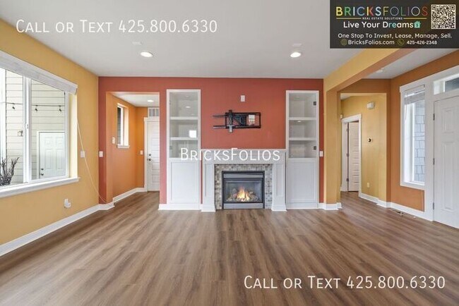 Building Photo - Picture Yourself Living in This East-Facing Bothell Home in the Northshore School District.
