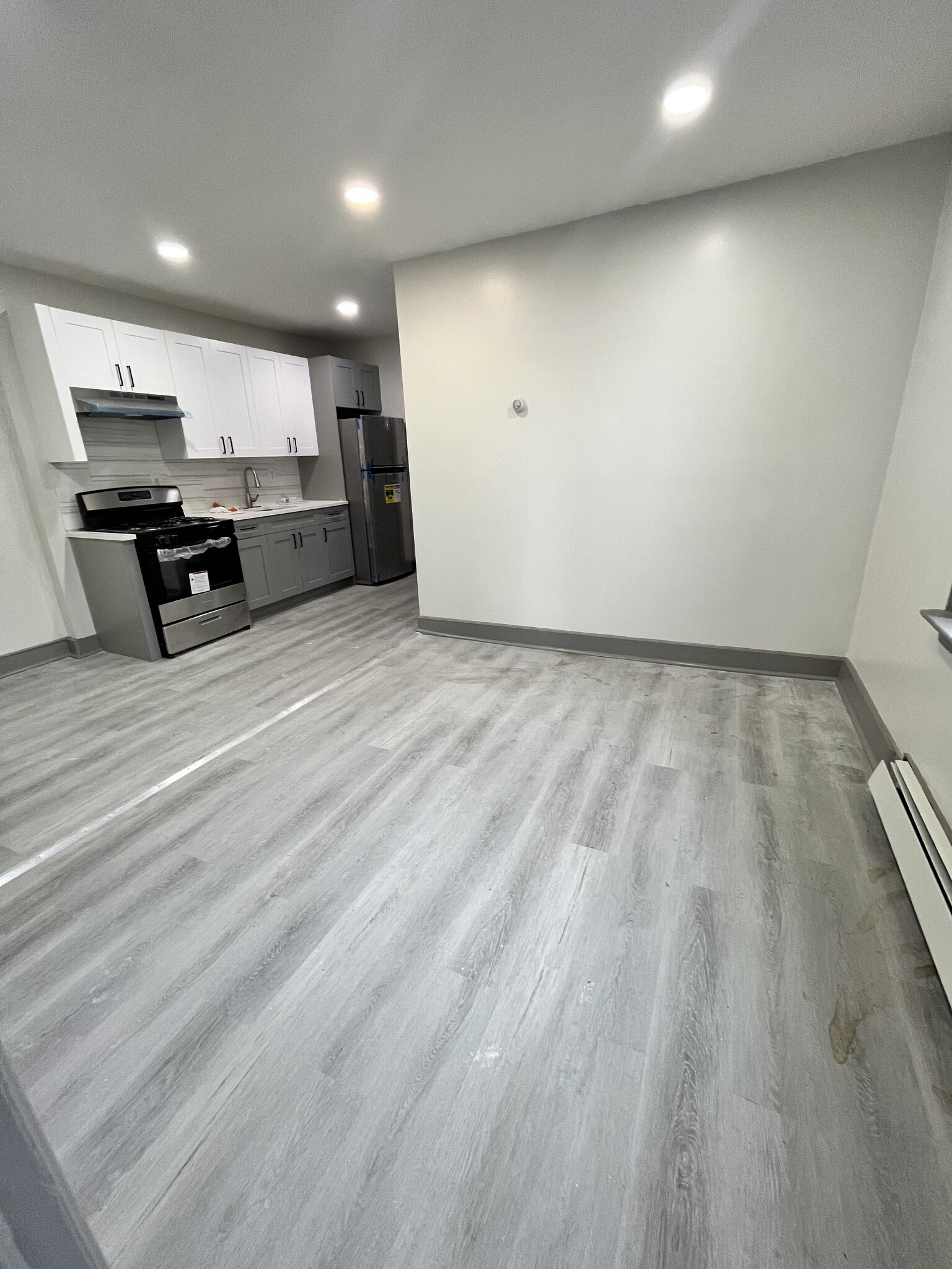 838 Communipaw Ave 3F - 818 Communipaw Ave