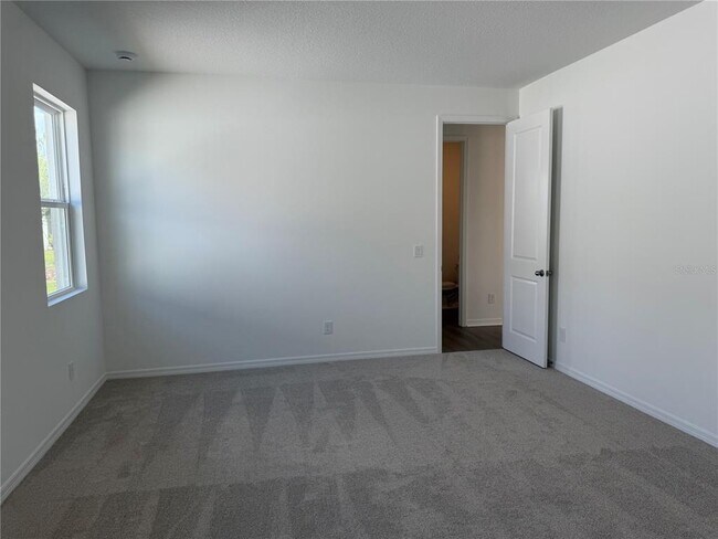 Building Photo - 5777 Haystack Dr