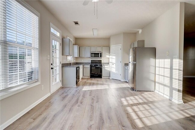 Building Photo - 2922 Greyhawk Ln