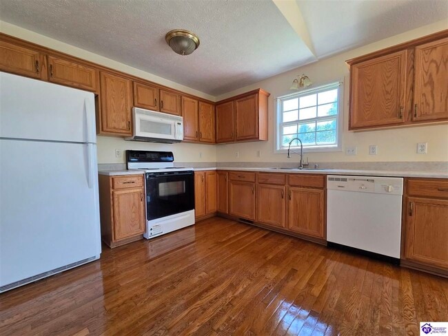 Building Photo - 140 Byerly Blvd