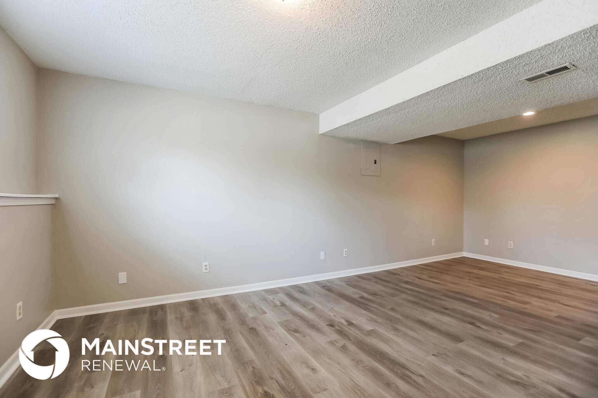 Building Photo - 113 Cross Creek Ln