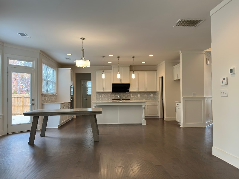 Building Photo - 987 Halletts Peak Pl