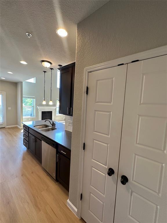 Building Photo - 7211 Ray Charles Dr