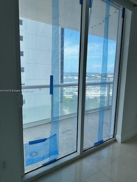 Building Photo - 50 Biscayne Blvd