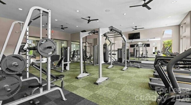 Building Photo - 15155 Ollie Dr