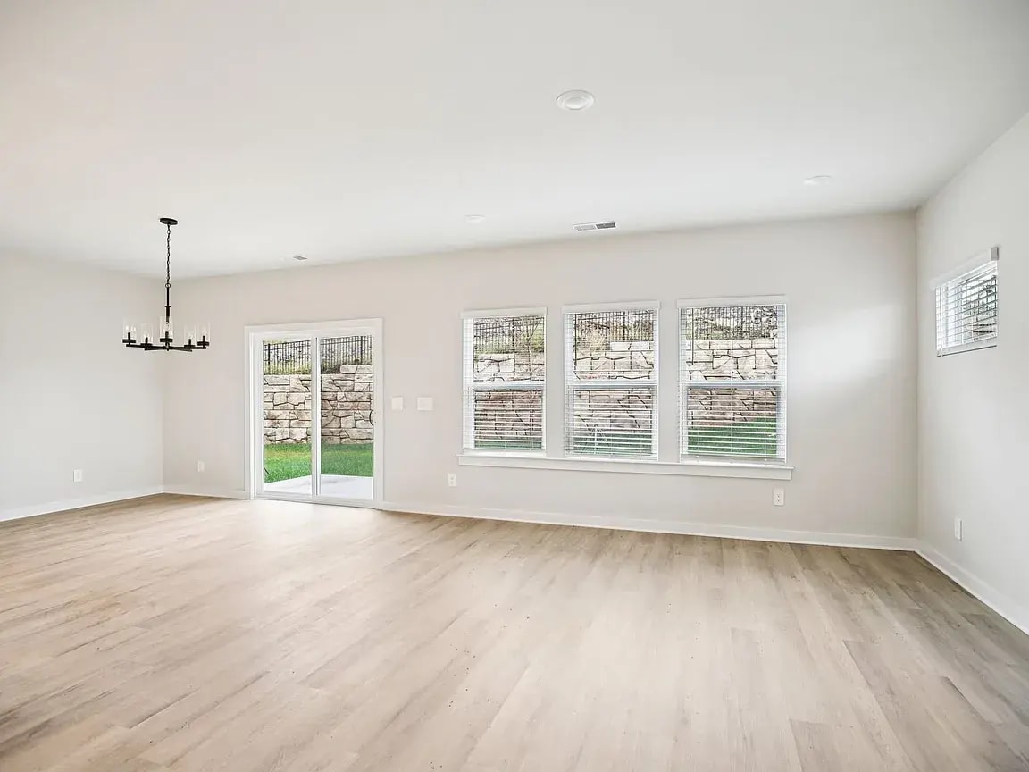 Building Photo - 4145 Walnut Ridge Dr