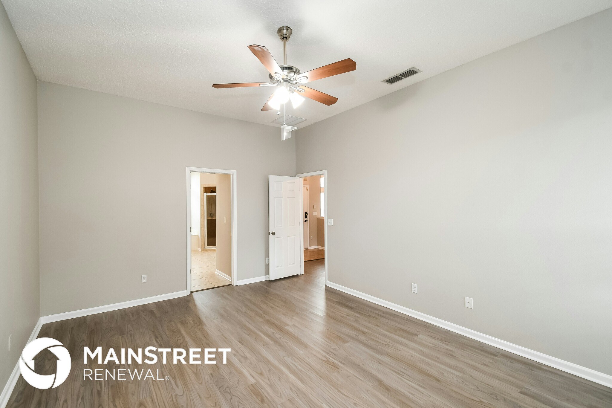 Building Photo - 9941 Rose Creek Ct