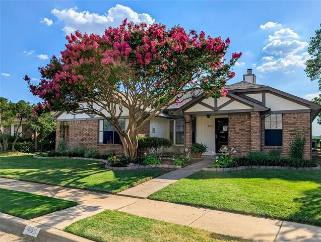 Primary Photo - 449 Phillips Dr