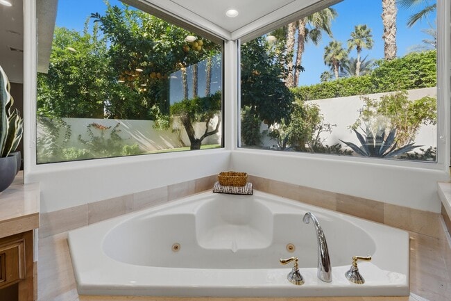 Building Photo - 79160 Jack Rabbit Trail