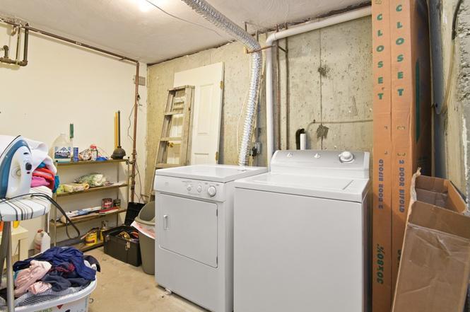 Building Photo - 214 Parker Hill Ave