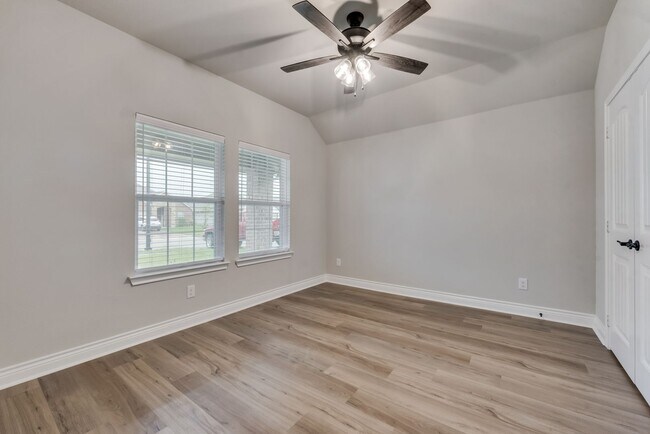 Building Photo - A must see New Build home in Greenville!