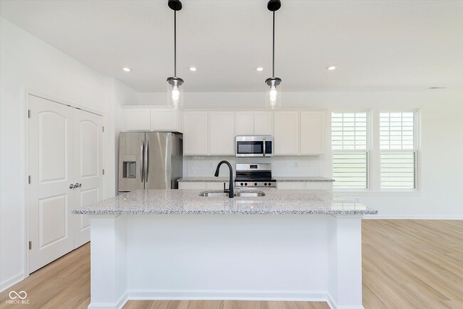 Building Photo - 15929 Tharp Wds Dr