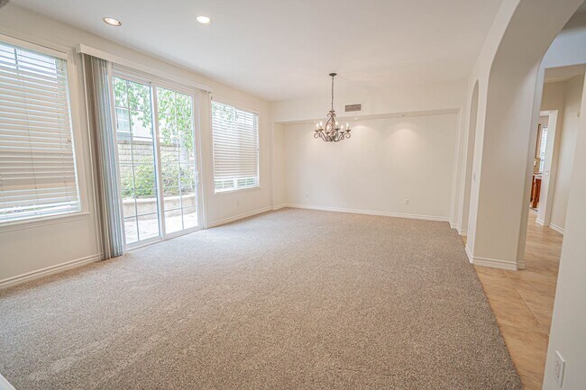 Building Photo - Westridge 4 Bedroom Home for Rent.