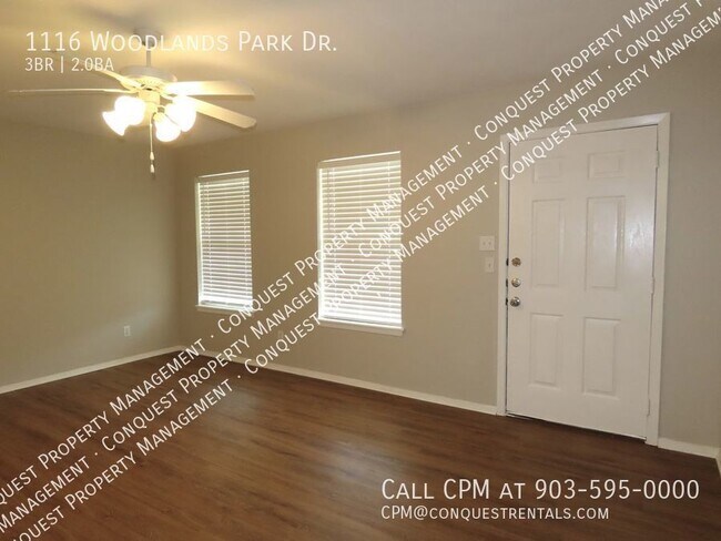 Building Photo - 1116 Woodlands Park Dr