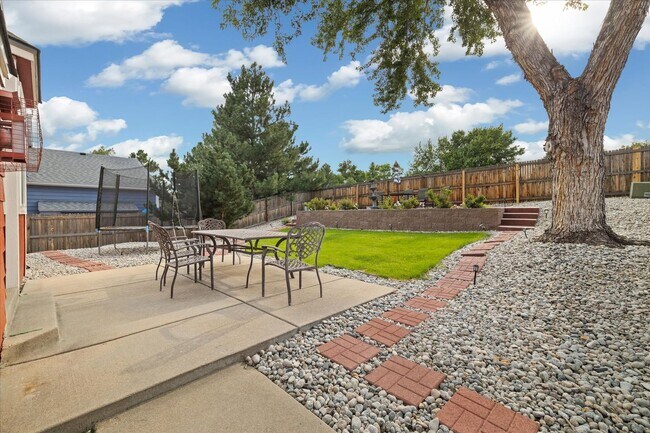 Building Photo - Gorgeous 5 Bedroom, 4 Bath Home on the Edge of Golden & Morrison – Prime Lakewood Location!