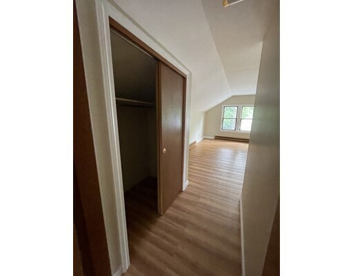 Building Photo - 85 Elgin St