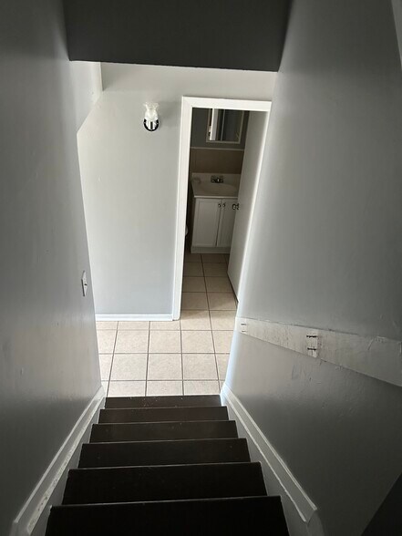 Building Photo - 2814 Los Gatos Ct