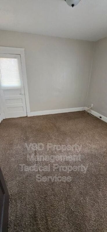 Building Photo - 12819 Edmonton Ave