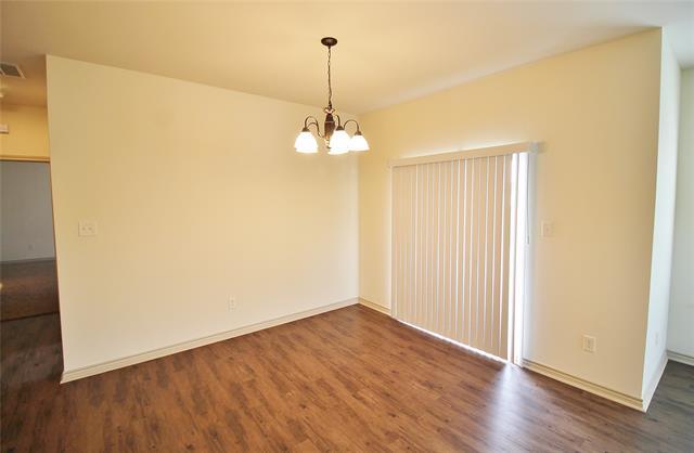 Building Photo - 112 Bridle Ct