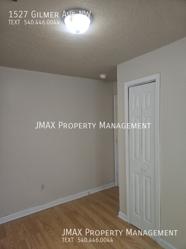 Building Photo - 1527 Gilmer Ave NW