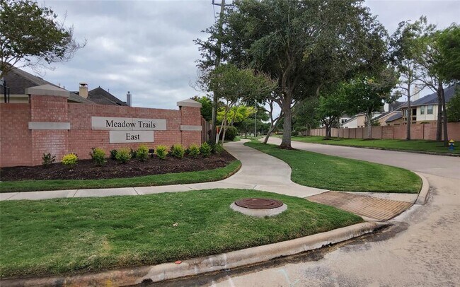 Building Photo - 13107 Split Creek Ln