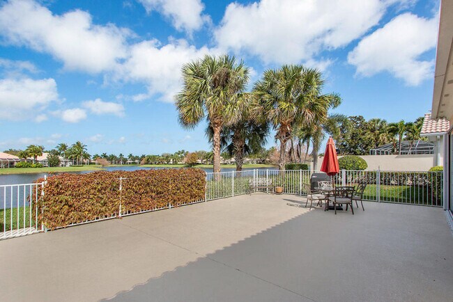 Building Photo - 813 Niemen Dr